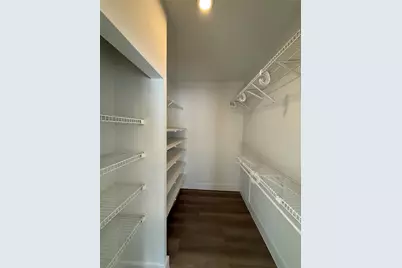 2025 Augusta Drive #207, Houston, TX 77057 - Photo 6