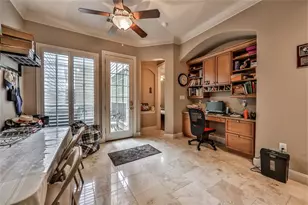 1005 Memorial Village Dr, Houston, TX 77024 - Photo 18