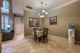 1005 Memorial Village Dr, Houston, TX 77024 - Photo 10