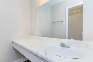 8271 Stone St, Houston, TX 77061 - Photo 10