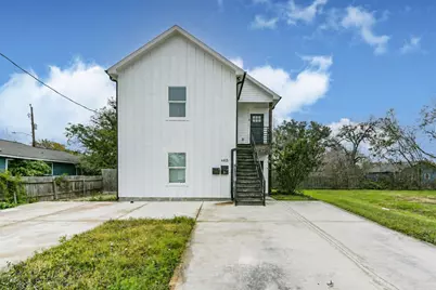 4405 Mallow Street, Houston, TX 77051 - Photo 1