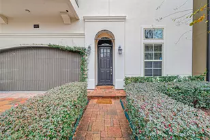 10917 Upland Park, Houston, TX 77043 - Photo 2