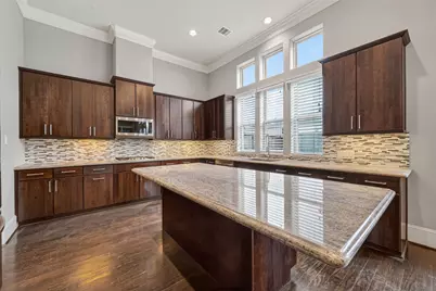 10917 Upland Park, Houston, TX 77043 - Photo 18