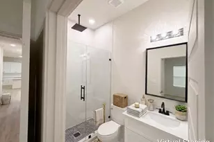 326 Clearwater St, Houston, TX 77029 - Photo 14