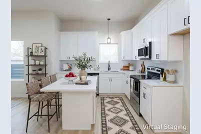 326 Clearwater Street #C, Houston, TX 77029 - Photo 2