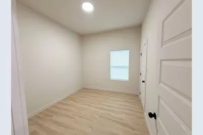 326 Clearwater Street #C, Houston, TX 77029 - Photo 8