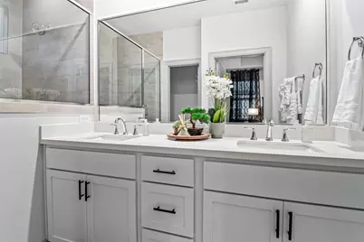 829 N Emile Street, Houston, TX 77020 - Photo 16