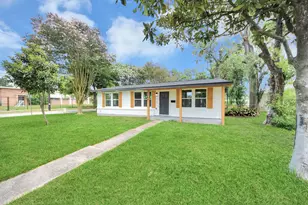 8068 Elrod St, Houston, TX 77017 - Photo 1