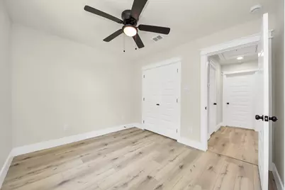 8068 Elrod Street, Houston, TX 77017 - Photo 18