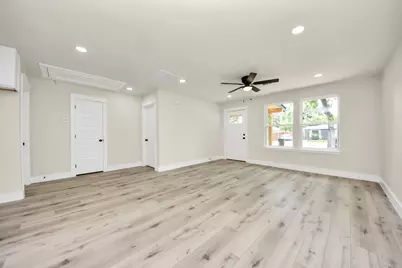 8068 Elrod Street, Houston, TX 77017 - Photo 24