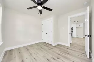 8068 Elrod St, Houston, TX 77017 - Photo 8