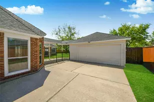 2622 Stonebury Ln, Sugar Land, TX 77479 - Photo 44