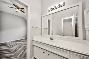 2622 Stonebury Ln, Sugar Land, TX 77479 - Photo 36