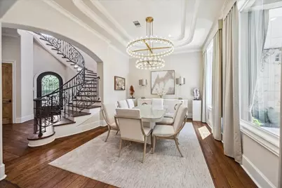 1110 Longmont Place Court, Houston, TX 77056 - Photo 8