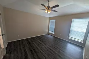 13007 Stancliff Oaks St, Sugar Land, TX 77478 - Photo 8