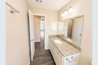 13007 Stancliff Oaks Street, Sugar Land, TX 77478 - Photo 22