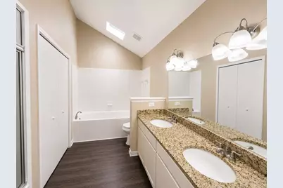 13007 Stancliff Oaks Street, Sugar Land, TX 77478 - Photo 14