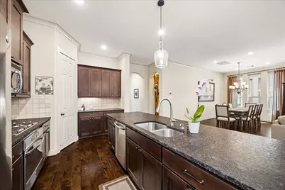 1517 Dyer Lake Lane, Houston, TX 77008 - Photo 16