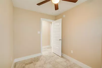 2306 19th Avenue N, Texas City, TX 77590 - Photo 16