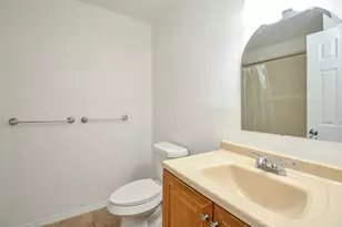 5519 Irish Hill Dr, Houston, TX 77053 - Photo 14