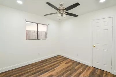 5519 Irish Hill Drive, Houston, TX 77053 - Photo 16