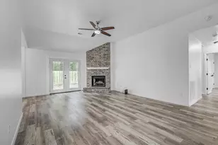 21689 Holly Leaf Ct, Porter, TX 77365 - Photo 4