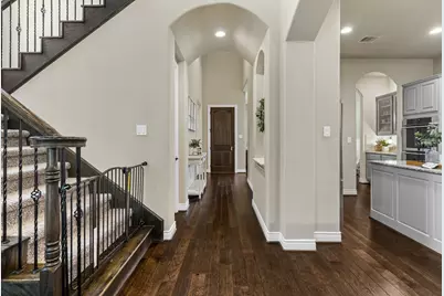 429 Holly Forest Drive, Conroe, TX 77384 - Photo 6