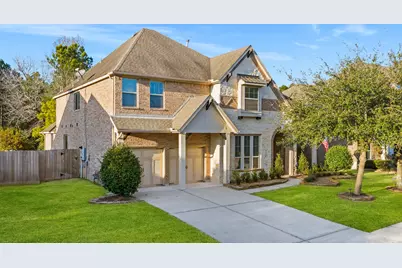 429 Holly Forest Drive, Conroe, TX 77384 - Photo 2