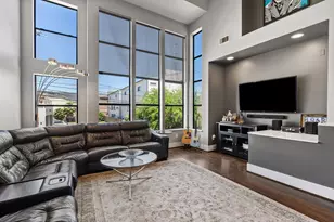 1039 Bonner St, Houston, TX 77007 - Photo 1