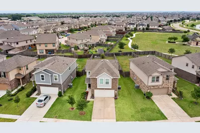 5218 Stone Castle Tower Street, Katy, TX 77493 - Photo 4
