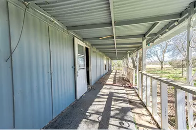 725 Choate Road, Alvin, TX 77511 - Photo 6