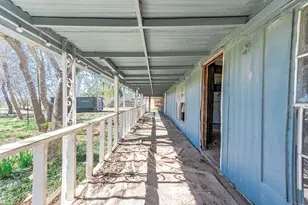 725 Choate Rd, Alvin, TX 77511 - Photo 8