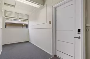 909 Silber Rd, Houston, TX 77024 - Photo 26