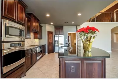2703 Bonnie Bray Dr Drive, Katy, TX 77494 - Photo 10