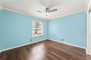 7722 Richmond Ave, Houston, TX 77063 - Photo 20