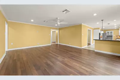 7722 Richmond Avenue, Houston, TX 77063 - Photo 8
