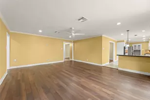 7722 Richmond Ave, Houston, TX 77063 - Photo 8