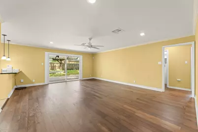 7722 Richmond Avenue, Houston, TX 77063 - Photo 6