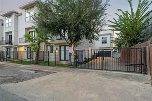 2513 B Garrow St, Houston, TX 77003 - Photo 4