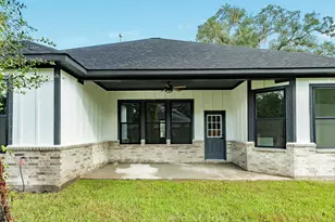 249 Montclaire Dr, West Columbia, TX 77486 - Photo 36