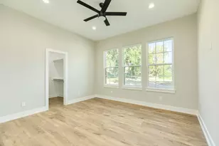 249 Montclaire Dr, West Columbia, TX 77486 - Photo 32