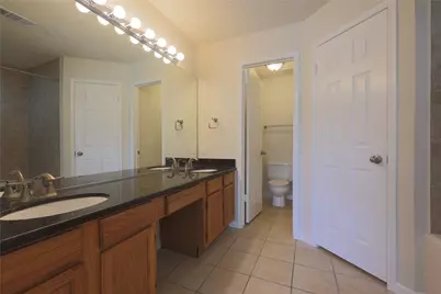 10015 Red Wolf Lane, Houston, TX 77064 - Photo 10