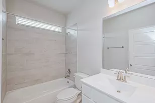 1322 Austin Colony Dr, Angleton, TX 77515 - Photo 22