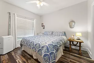 22516 Bay Point Dr, Galveston, TX 77554 - Photo 22
