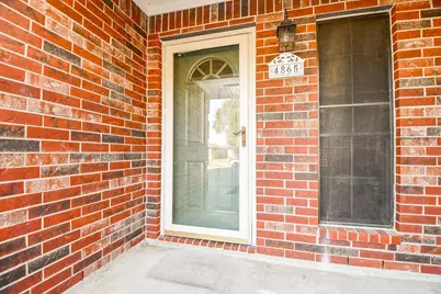 4865 Heathrow Lane, Alvin, TX 77511 - Photo 4