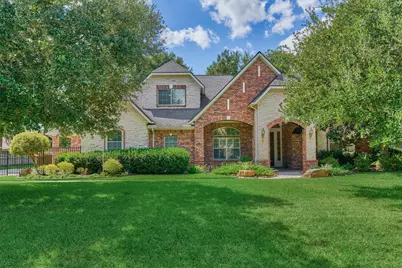 13216 Autumn Ash Drive, Conroe, TX 77302 - Photo 4