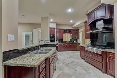 13216 Autumn Ash Drive, Conroe, TX 77302 - Photo 16