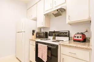 7950 N Stadium Dr, Houston, TX 77030 - Photo 6