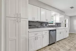 231 Ravenhead Dr, Houston, TX 77034 - Photo 12