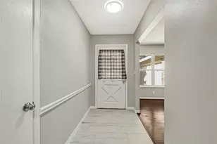 231 Ravenhead Dr, Houston, TX 77034 - Photo 4